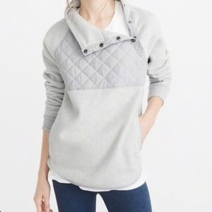 🍂Abercrombie and Fitch Asymmetrical Snap-Up Fleece🍂